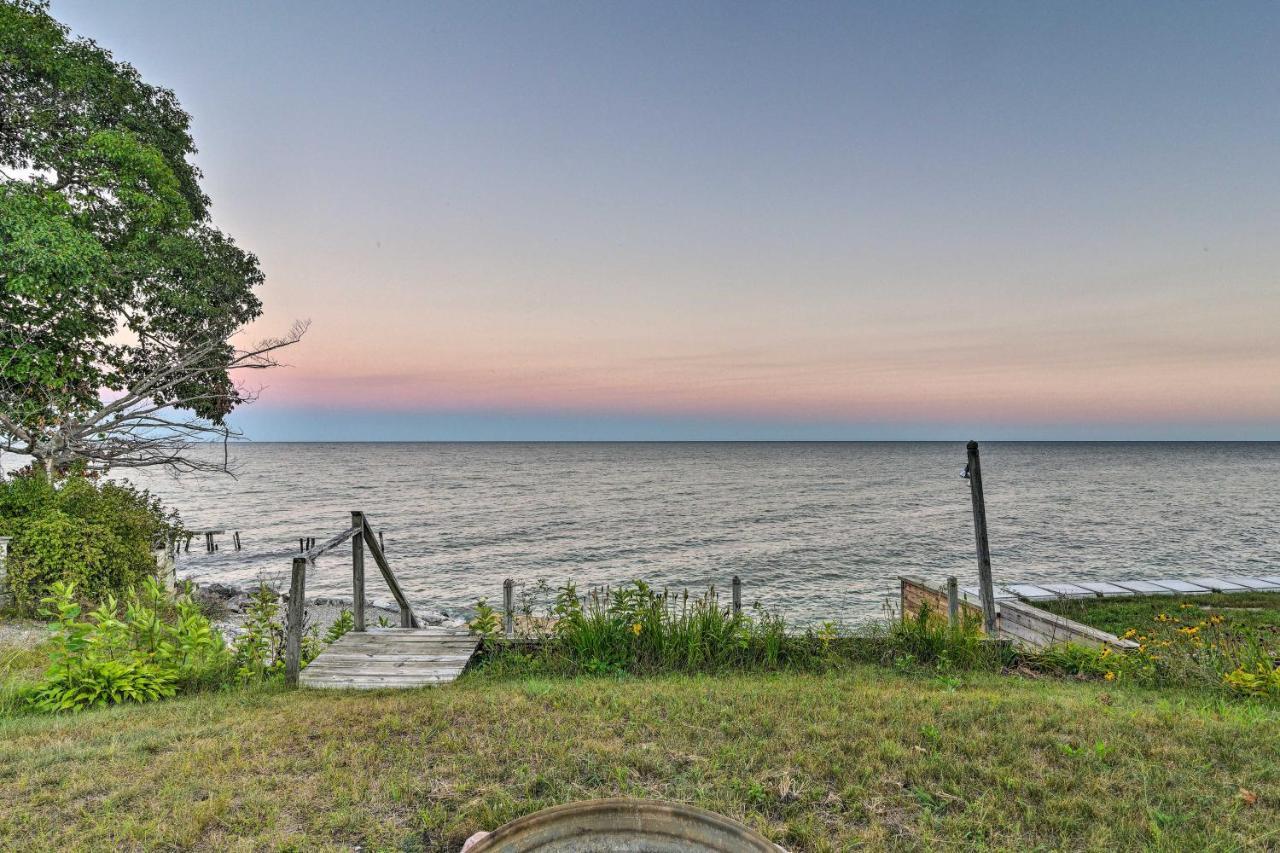 East Tawas Cabin With Lake Huron Access And Views Ngoại thất bức ảnh